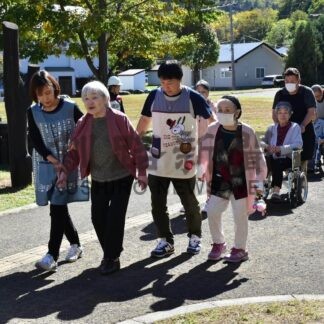 避難手順など確認　雌阿寒岳噴火想定し訓練【釧路市】(2025-10-01)