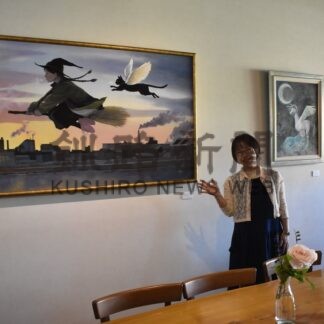 生活や日常の瞬間感じて　釧路出身・伊藤さん個展【釧路市】(2025-10-14)