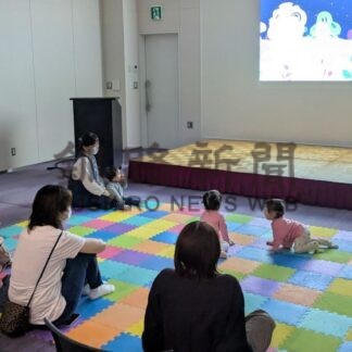 小さな子供が映画デビュー　釧路市中央図書館でイベント【釧路市】(2025-10-17)