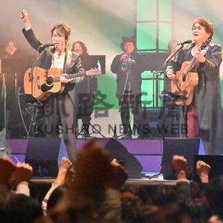 ヒートボイス、ファン魅了　３０周年記念ライブ【釧路市】(2025-10-27)