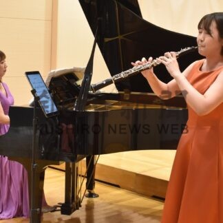 心に響くクラシック披露　黒木さん畠山さんがコンサート【釧路市】(2025-11-11)