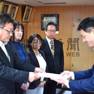 ２６年度釧路市予算で公明党議員団が要望【釧路市】(2025-11-27)