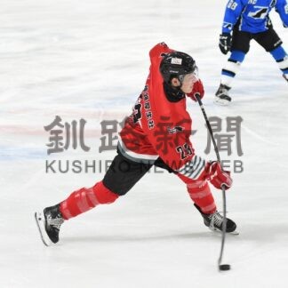 釧路厚生社 逆転で３位　アイホ道選手権　タダノに９－５【釧路市】(2025-12-01)