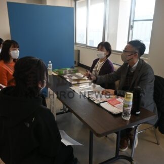 就労希望女性が企業に直接質問　「ＭＯＫＡ．」がイベント【釧路市】(2025-12-05)