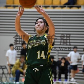 釧北陽アベックＶ　男子３連覇、女子４年ぶり　高校バスケ釧根地区予選　_1(2025-12-16)