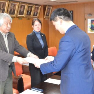 米駆逐艦の釧路港入港、市に反対要請　釧根平和運動フォーラム【釧路市】(2026-01-21)