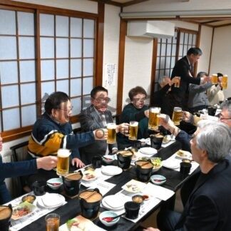 観光振興に誓い新た　標津町のガイド協会、創立２５周年の節目祝う【標津町】(2026-01-27)