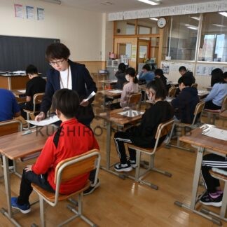 【未編集】釧根小中学生３８２０人学テ　生活習慣や学習環境調査も【釧路市】(2026-10-28)